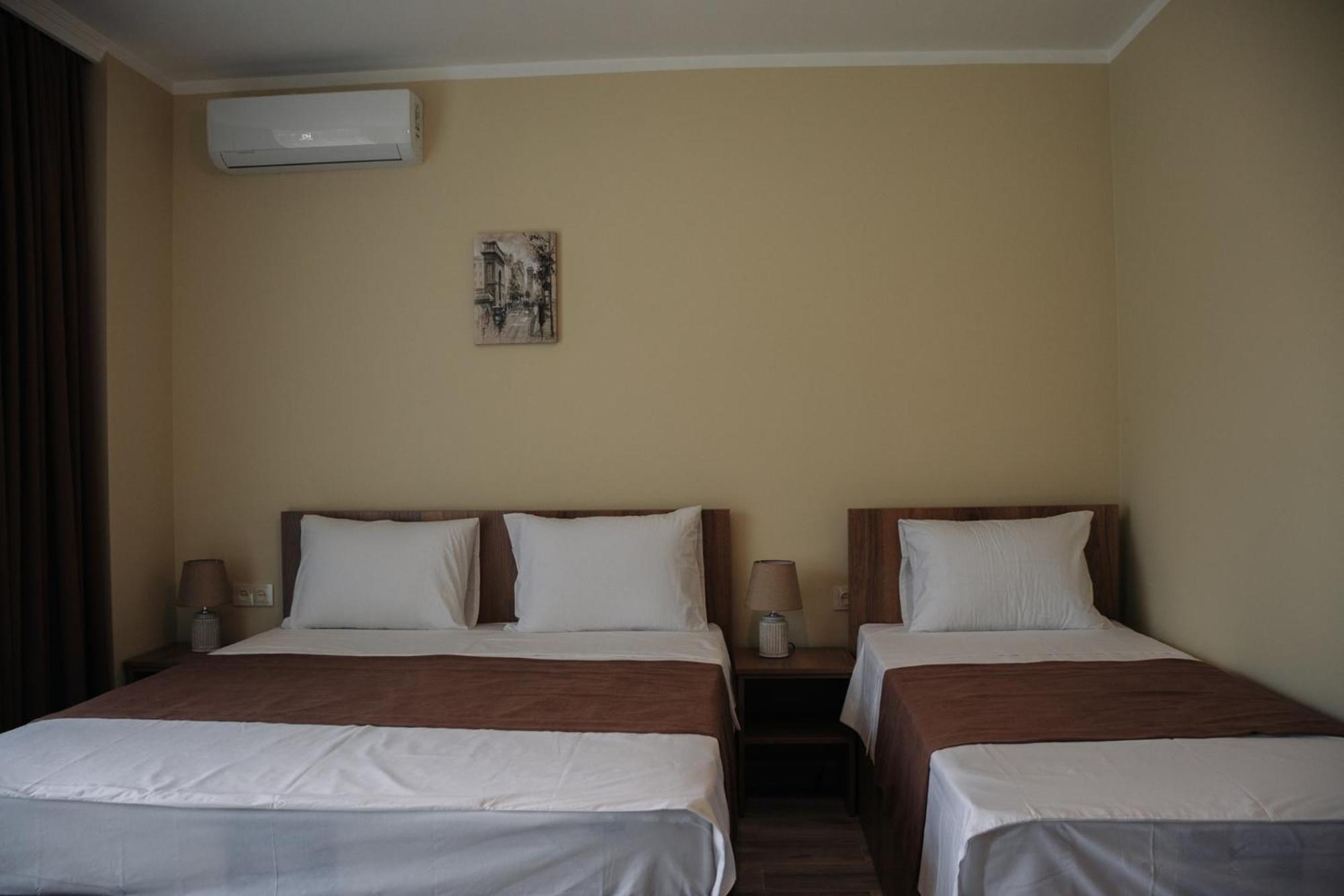 Scorpio Hotel Gonio Bagian luar foto